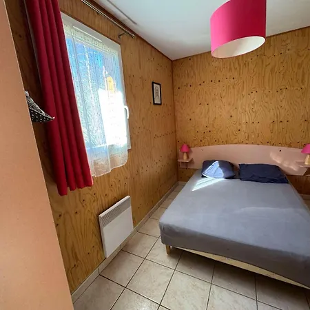 Feriehus Escapade Au Bord Du Lac, Double Maison Giffaumont-Champaubert